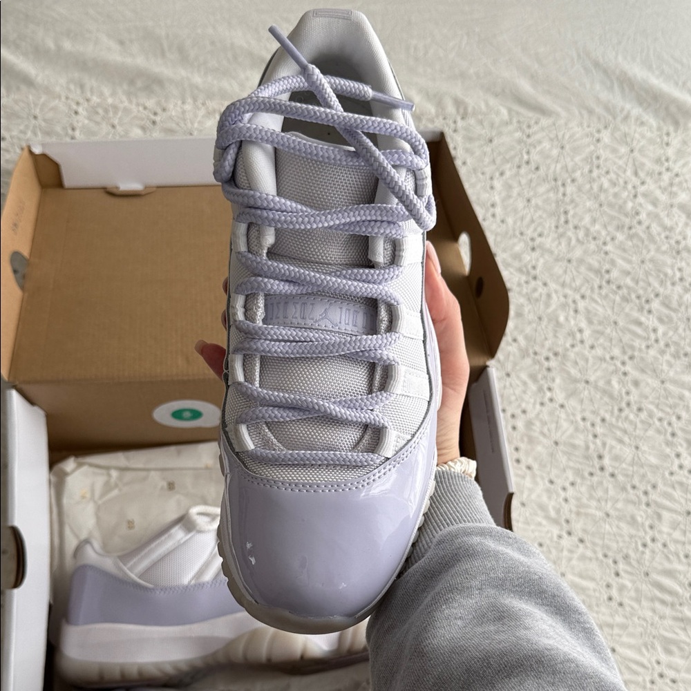 Women’s Air Jordan 11 Retro Low - Picture 3 of 7